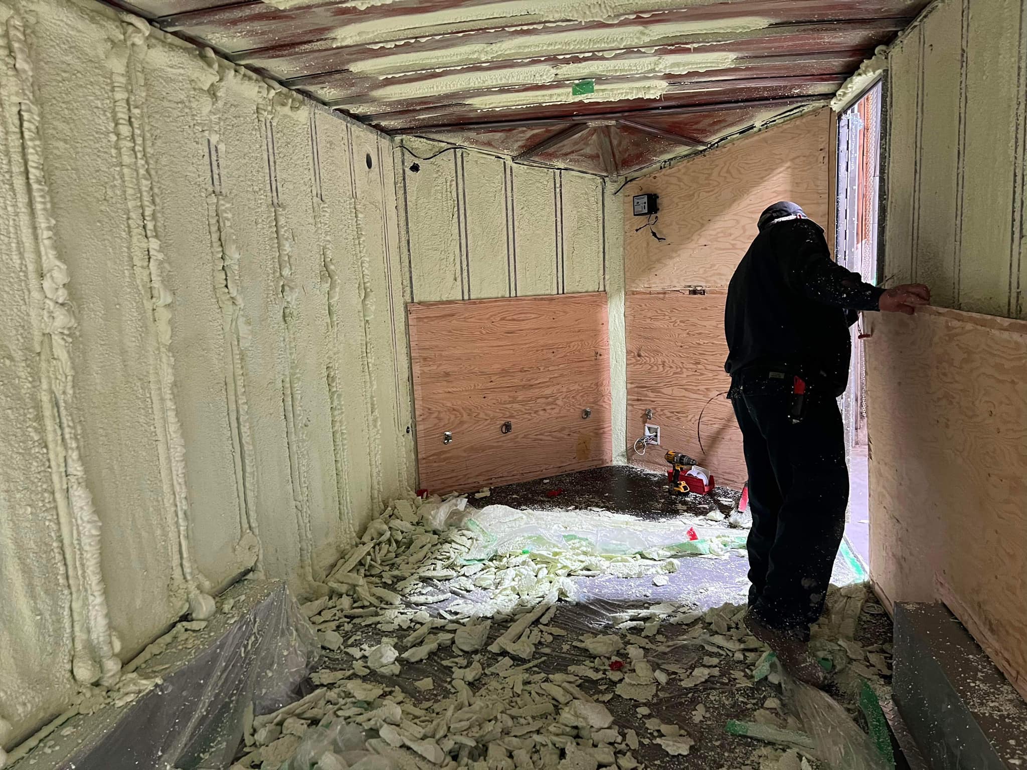 Isolation extérieure avec panneaux isolants rigides sur une maison  à Charny